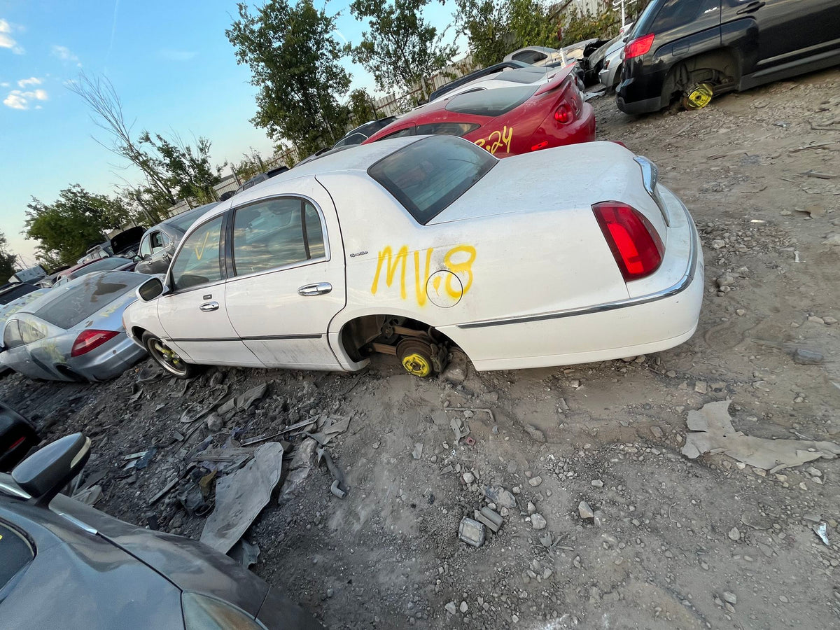 C-Pillar Trim Panel Driver Side 1998 - 2011 Lincoln Town Car