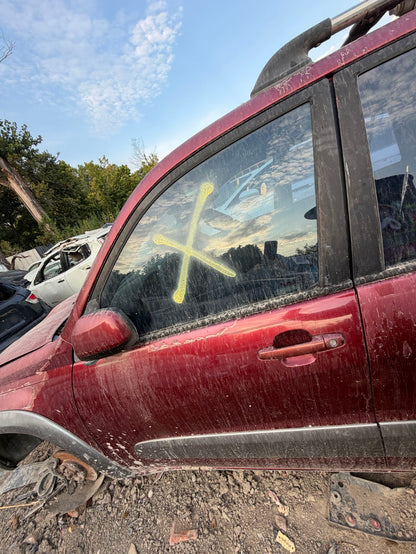 Quarter Window Glass Passenger Side 2001 - 2005 Toyota RAV4
