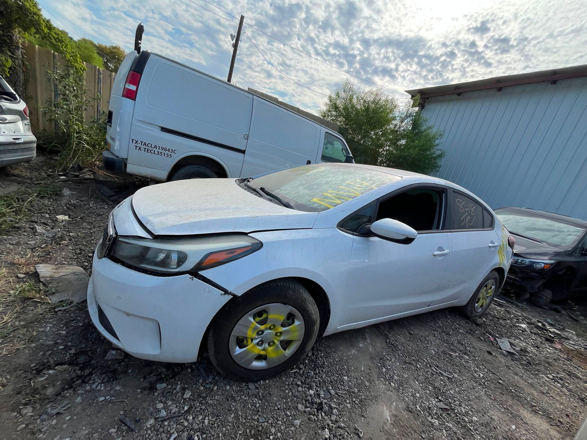 Brake Master Cylinder 2014 - 2018 Kia Forte