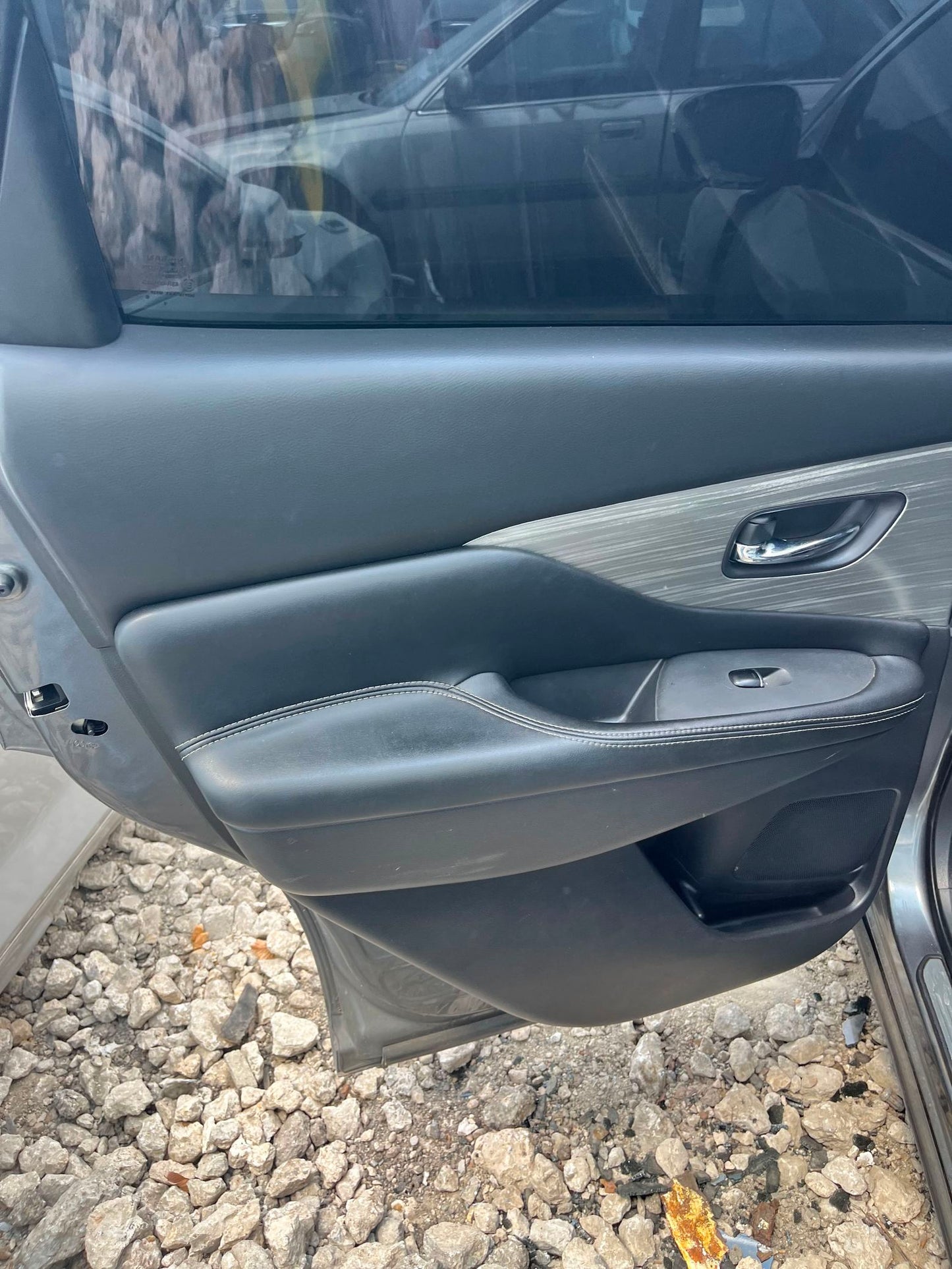Tail Light Inner Passenger Side 2015 - 2024 Nissan Murano