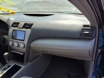 Tail Light Outer Driver Side 2007 - 2011 Toyota Camry
