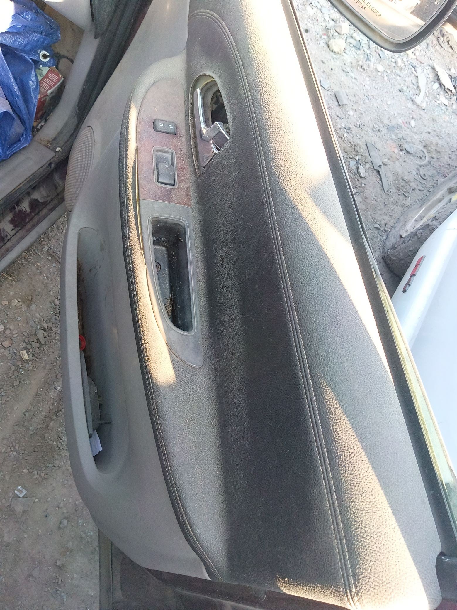 Seat Assembly Second Row Passenger Side 2005 - 2008 Chevrolet Uplander