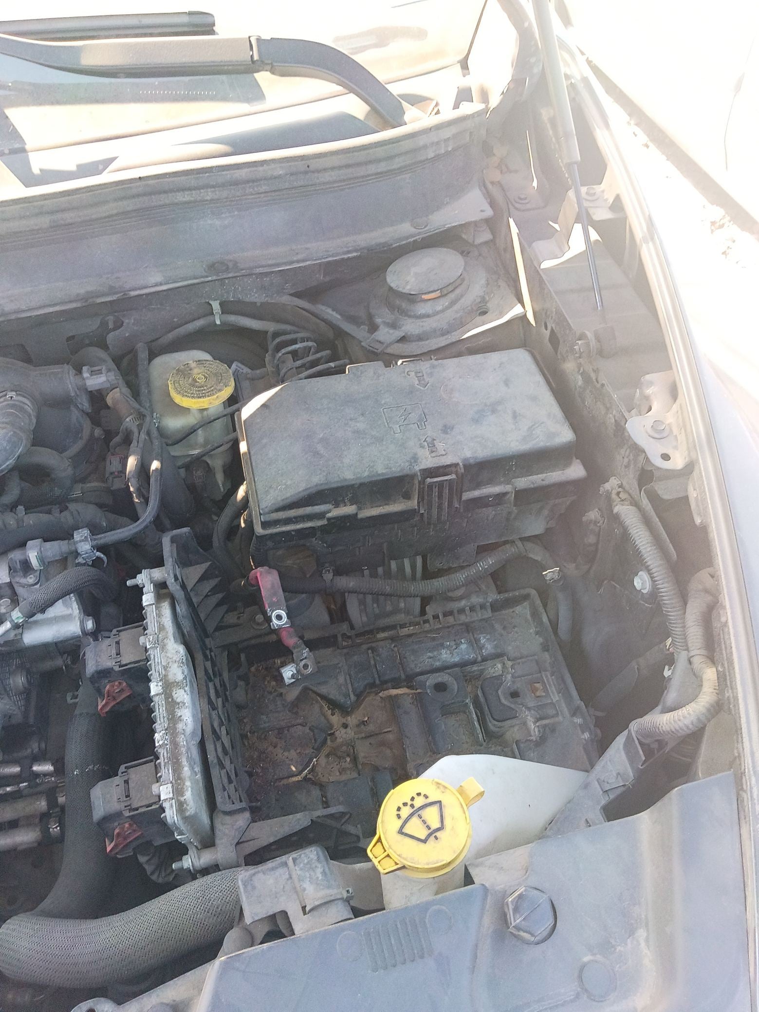 Seat Belt Buckle Front Driver Side 2014 - 2023 Jeep Cherokee