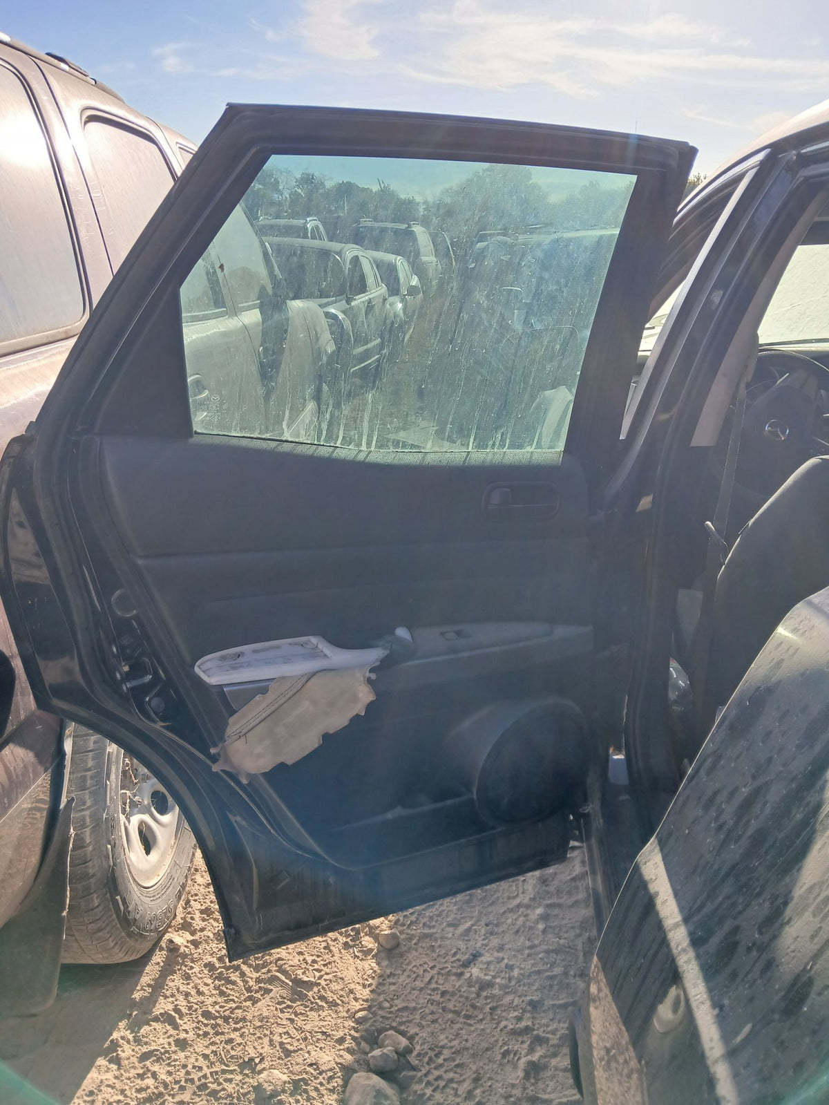 Exterior Door Handle Rear Passenger Side 2007 - 2012 Mazda CX-7