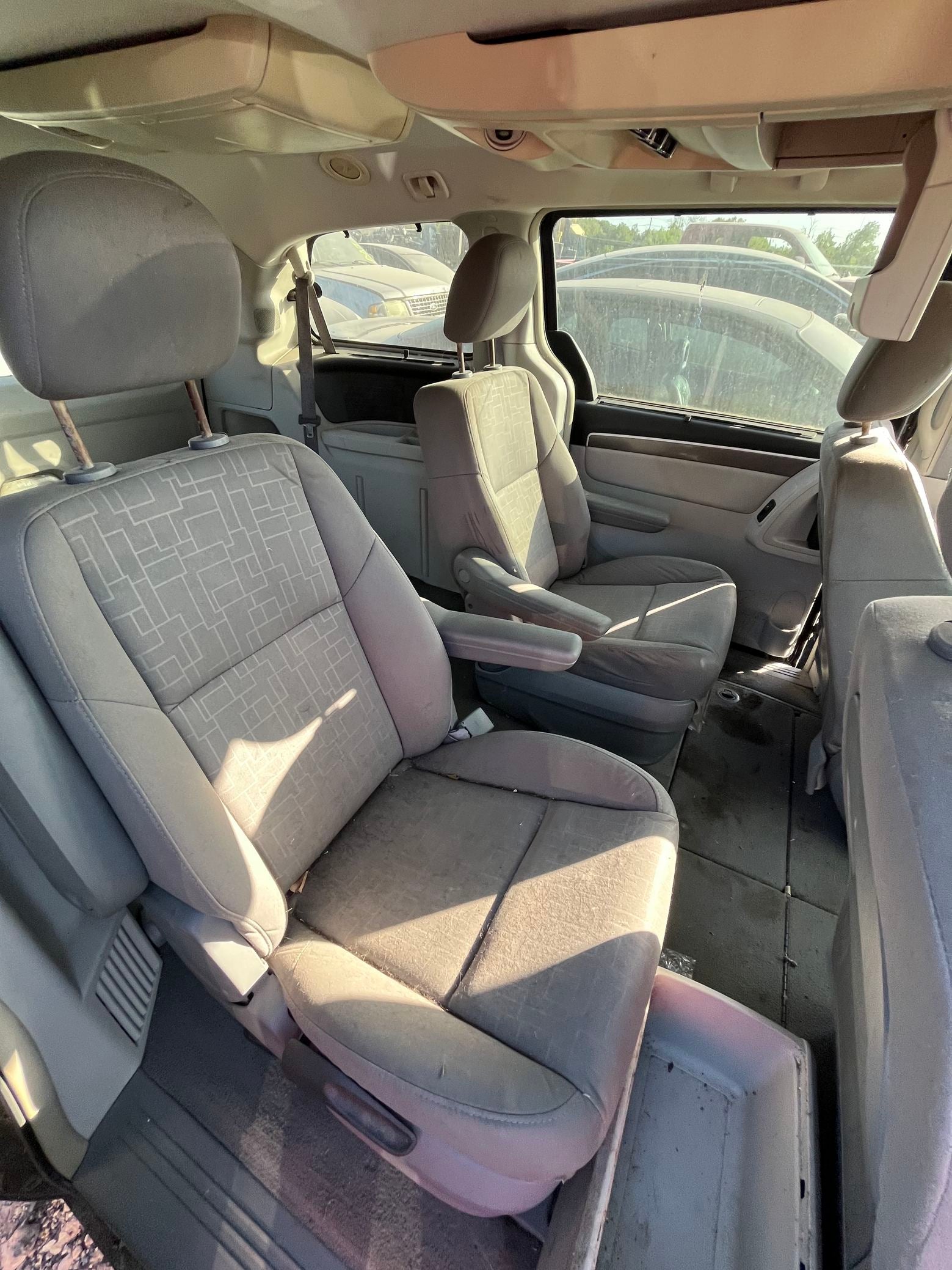 C-Pillar Trim Panel Driver Side 2009 - 2013 Volkswagen Routan
