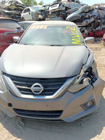 Door Trim Panel Front Passenger Side 2013 - 2018 Nissan Altima