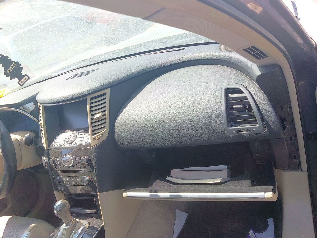 Fender Front Passenger Side 2009 - 2013 Infiniti FX35