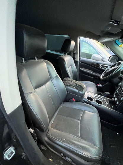 Door Interior Handle Front Passenger Side 2013 - 2020 Nissan Pathfinder