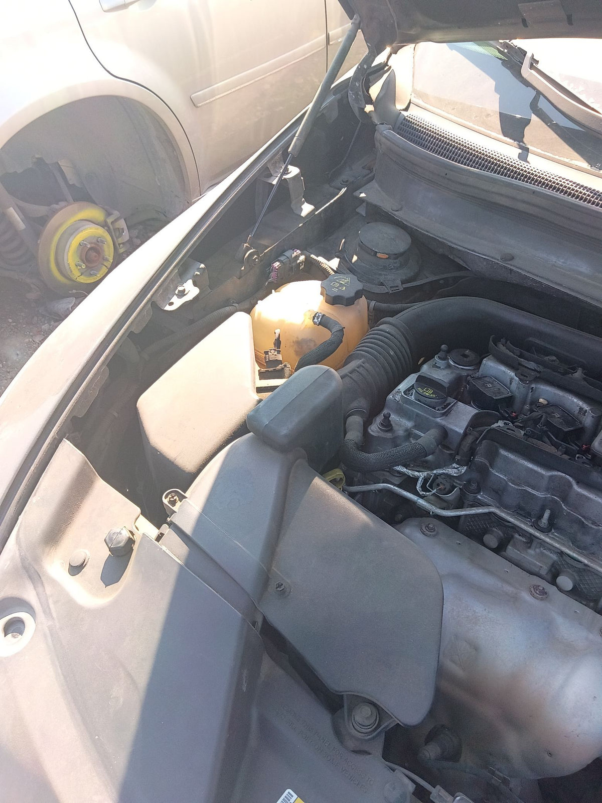 Seat Belt Retractor Rear Passenger Side 2014 - 2023 Jeep Cherokee