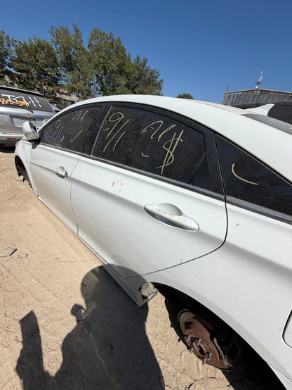 Brake Caliper Rear Passenger Side 2011 - 2014 Hyundai Sonata