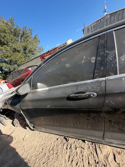 Door Shell Front Passenger Side 2015 - 2017 Chrysler 200