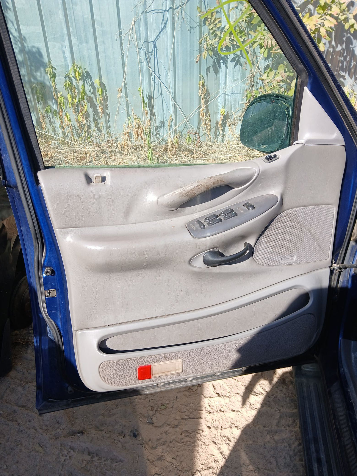Window Motor Rear Passenger Side 1997 - 2002 Ford Expedition