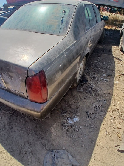 Fender Front Driver Side 2000 - 2005 Cadillac DeVille