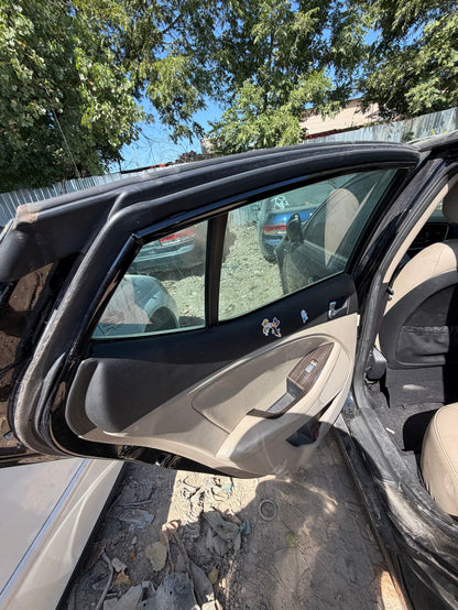 Door Window Glass Rear Driver Side 2011 - 2015 Kia Optima
