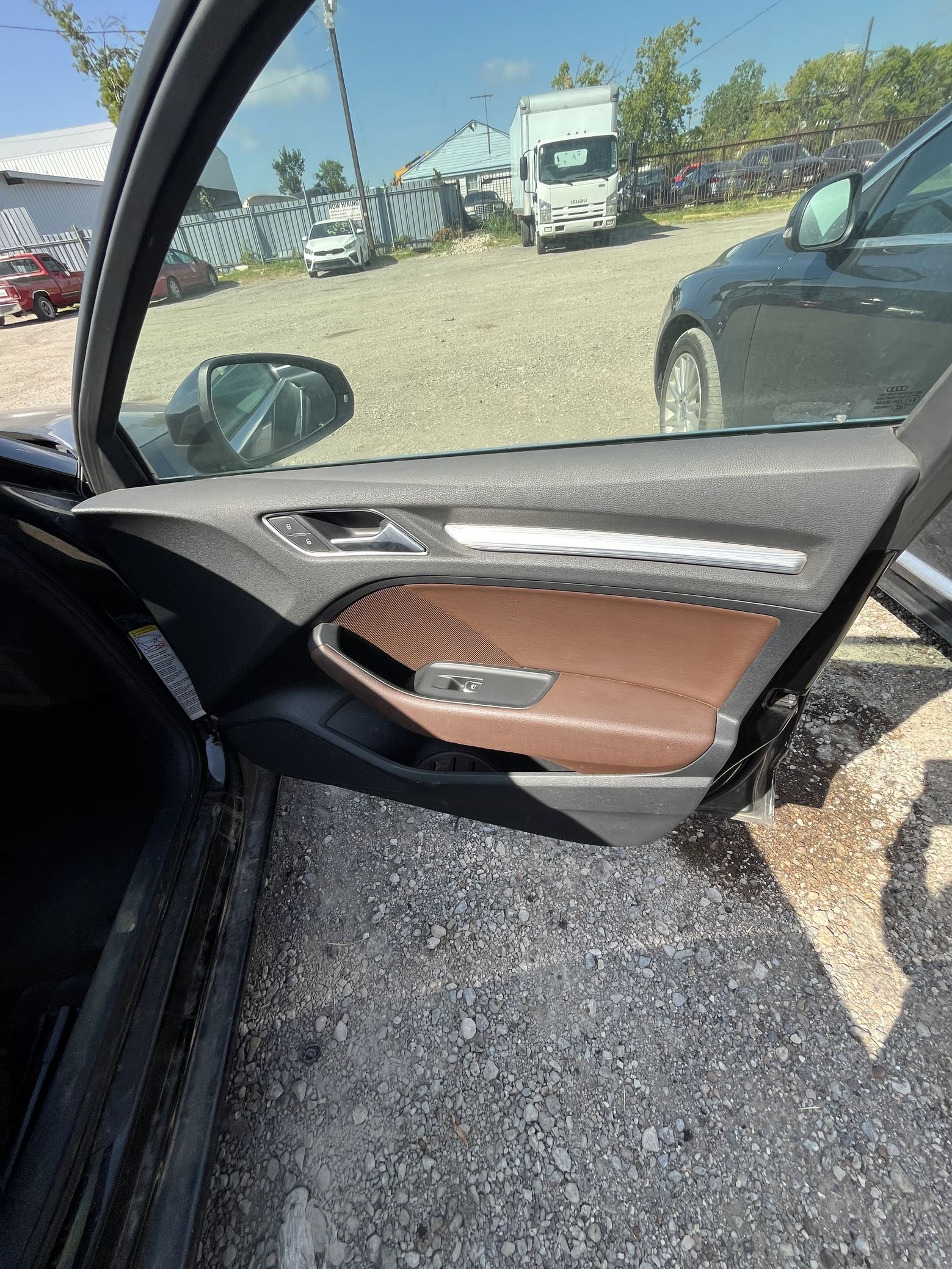 Knuckle Hub Front Driver Side 2015 - 2020 Audi A3