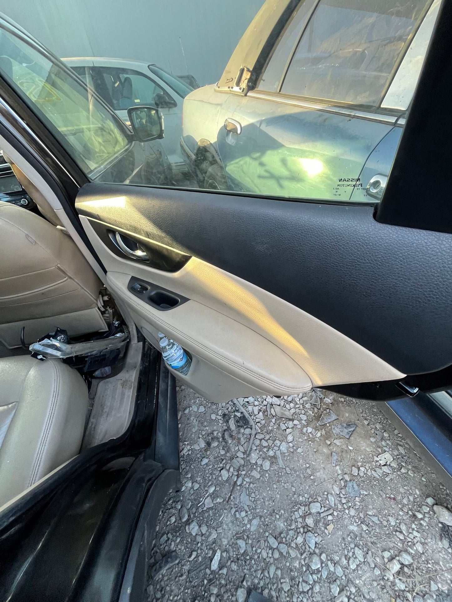 Door Window Glass Front Driver Side 2014 - 2020 Nissan Rogue