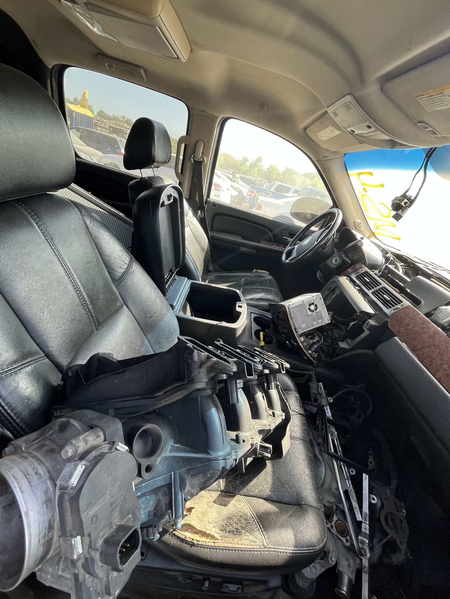 Windshield 2007 - 2013 Chevrolet Avalanche