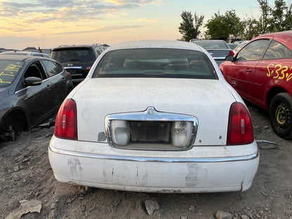 Exterior Door Handle Front Driver Side 1998 - 2011 Lincoln Town Car