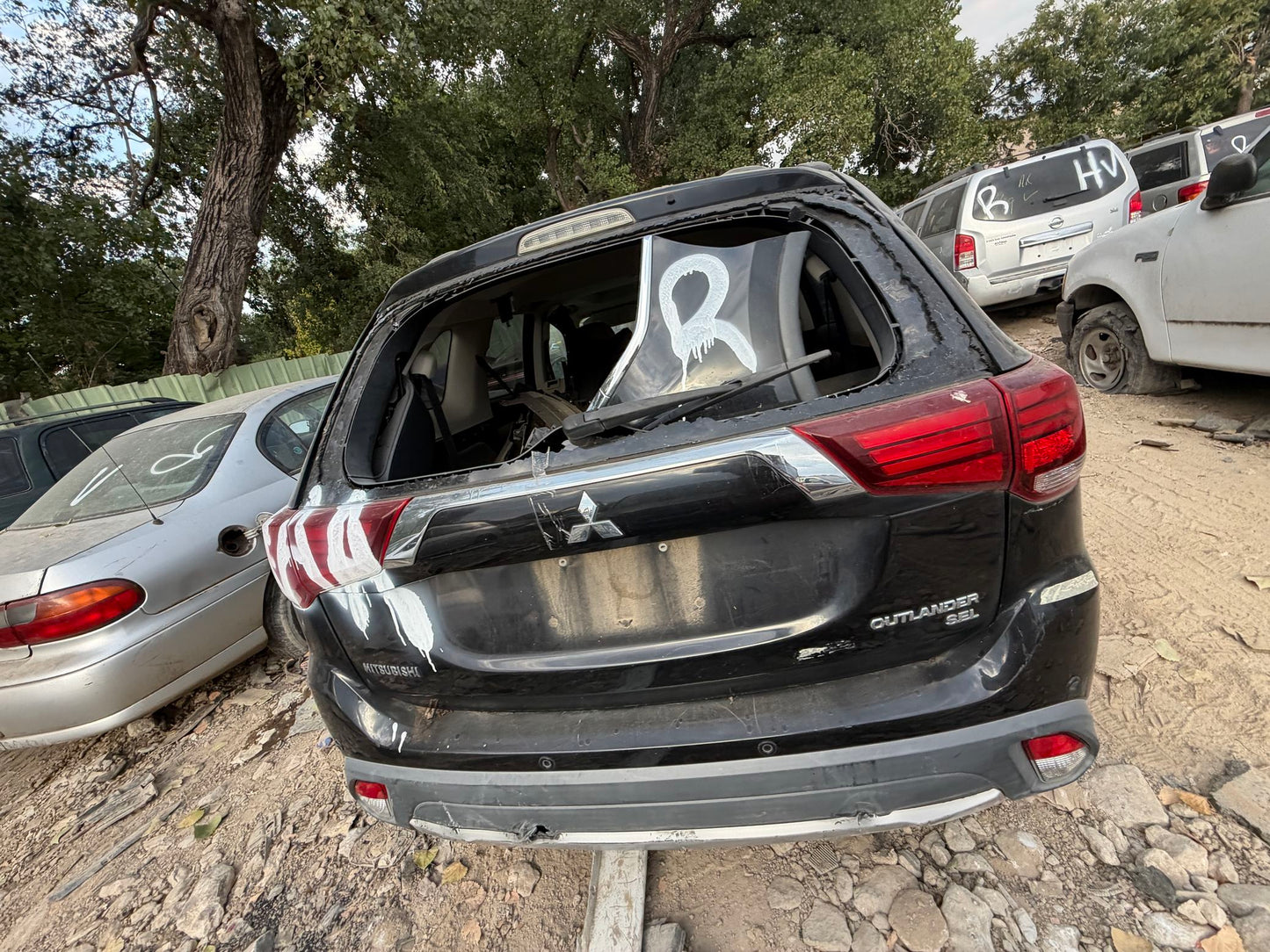 Quarter Window Glass Driver Side 2014 - 2020 Mitsubishi Outlander