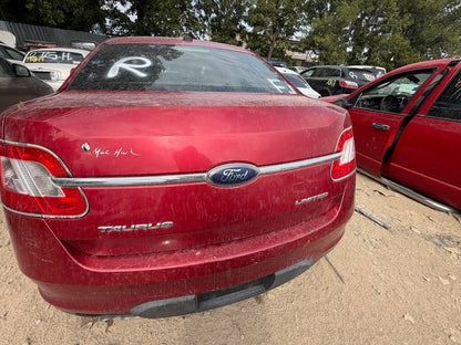 Valve Cover Rear Bank 2010 - 2019 Ford Taurus