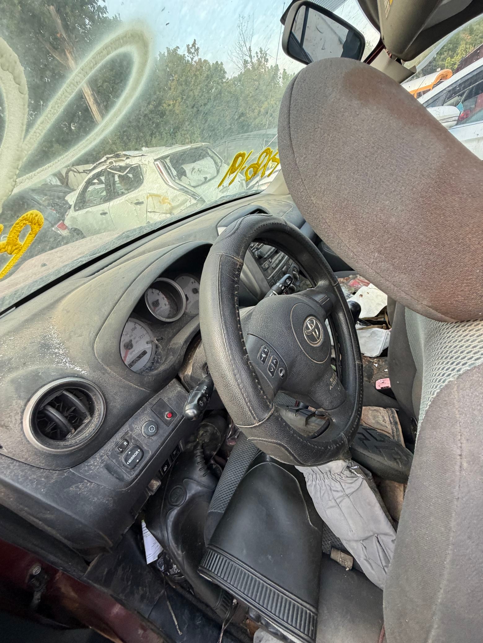 Seat Belt Rear Passenger Side 2001 - 2005 Toyota RAV4