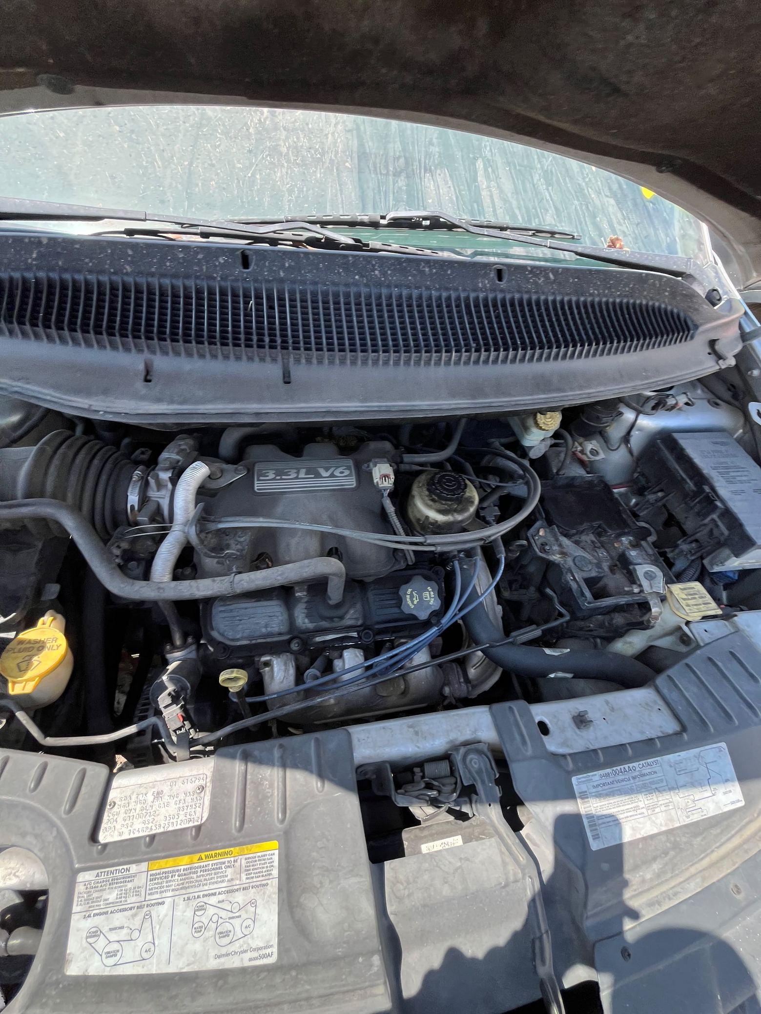 Headlight Passenger Side 2001 - 2007 Chrysler Town and Country