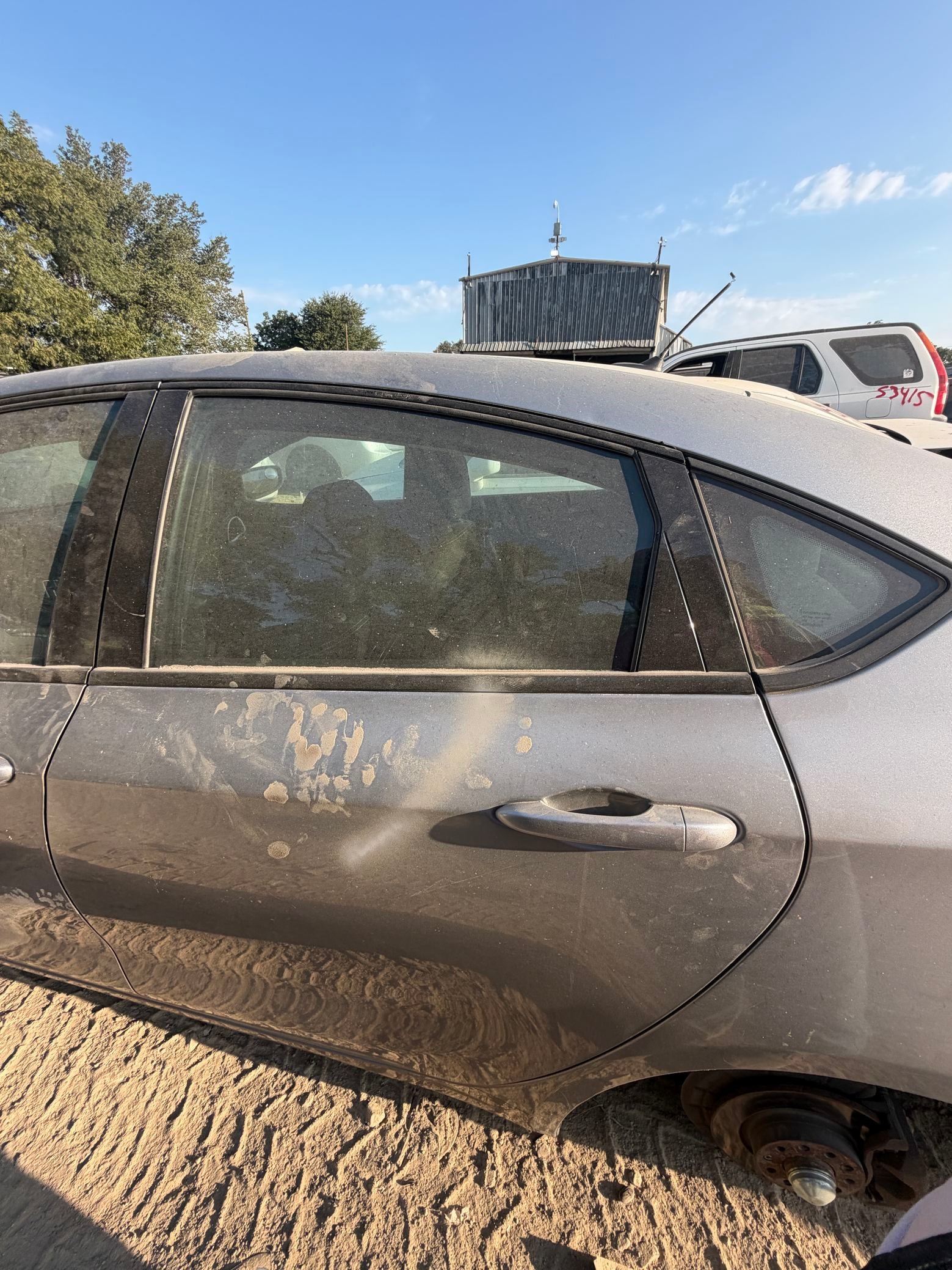 Steering Knuckle Hub Front Driver Side 2013 - 2016 Dodge Dart