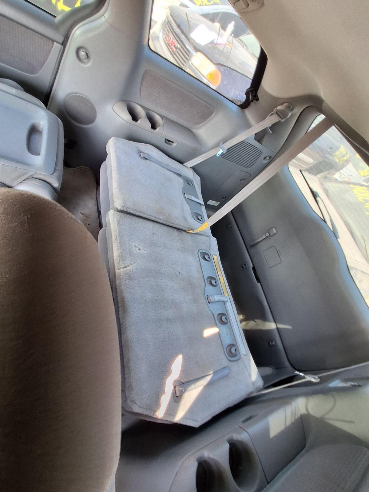 Quarter Window Glass Driver Side 2004 - 2010 Toyota Sienna