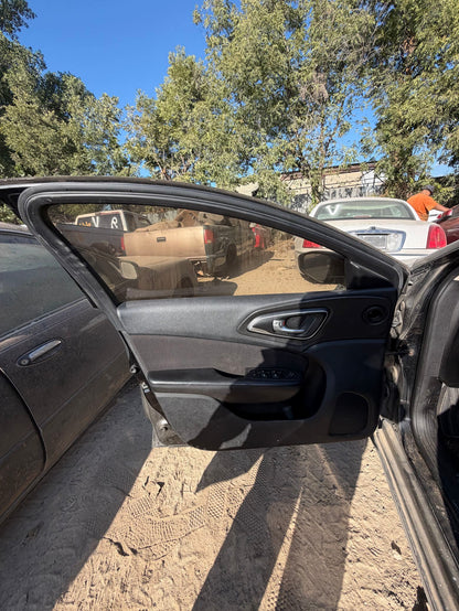 Seat Belt Rear Center 2015 - 2017 Chrysler 200
