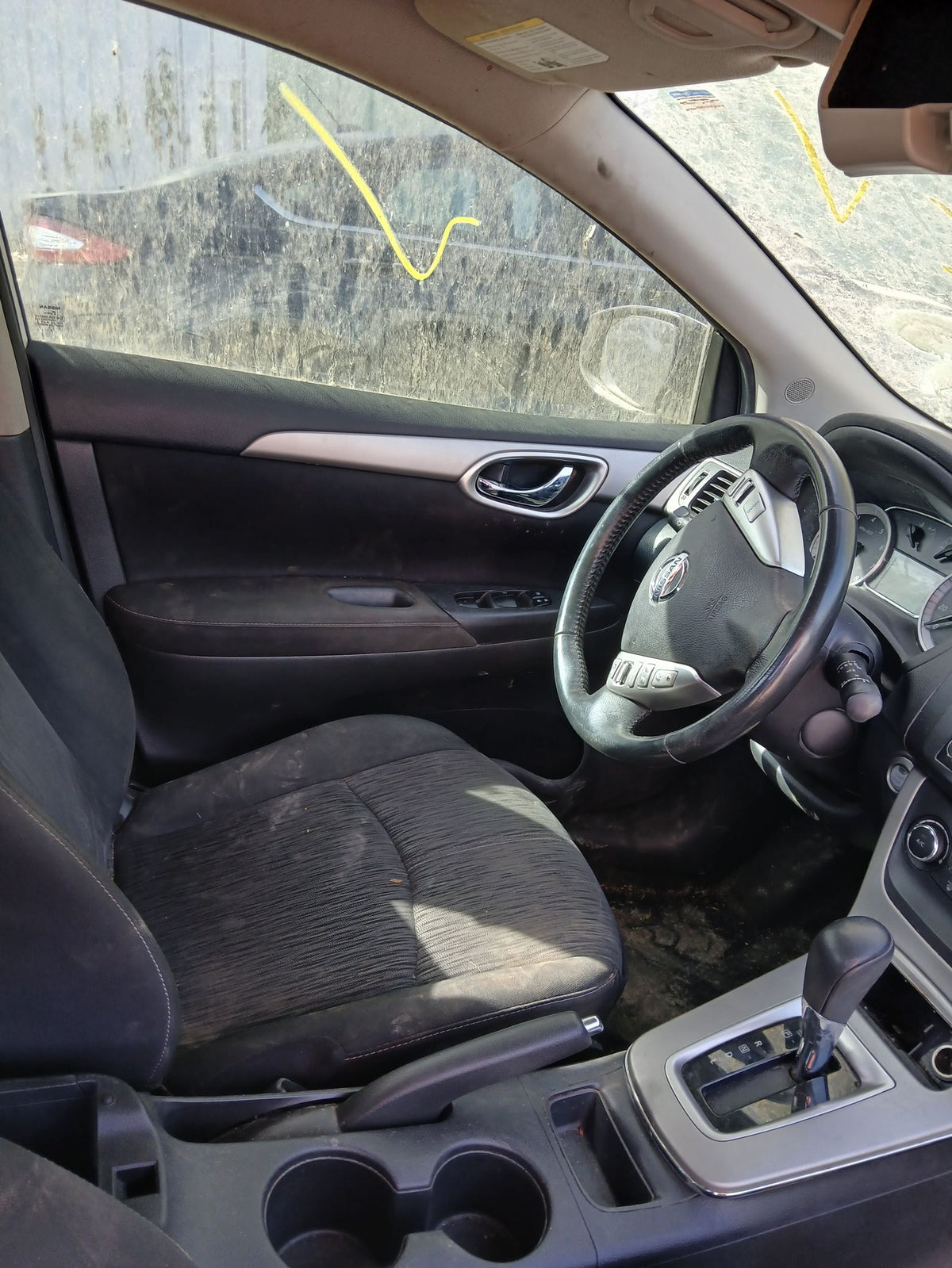 Grille 2013 - 2019 Nissan Sentra