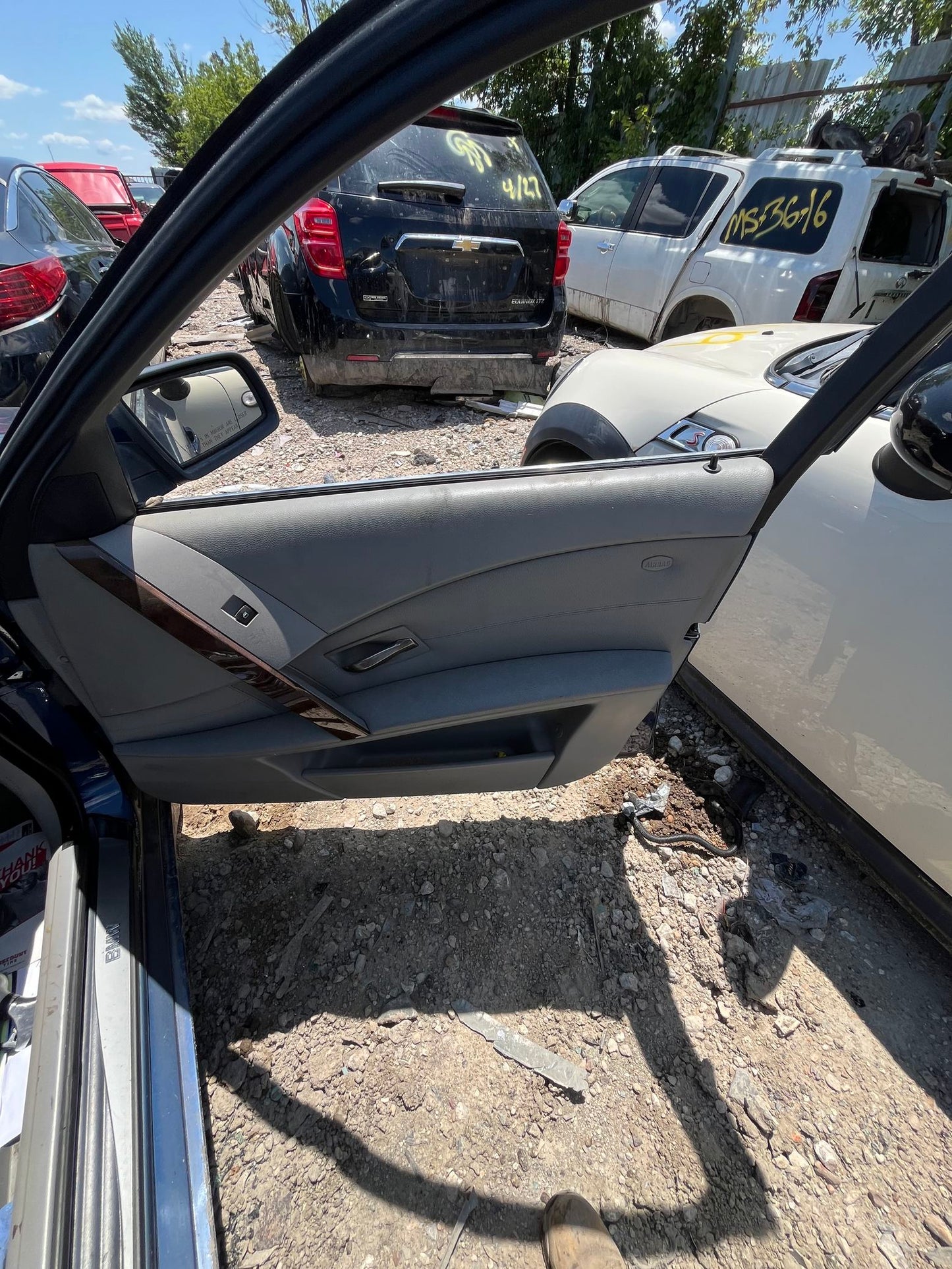 Exterior Door Handle Front Driver Side 2004 - 2010 BMW 5 Series