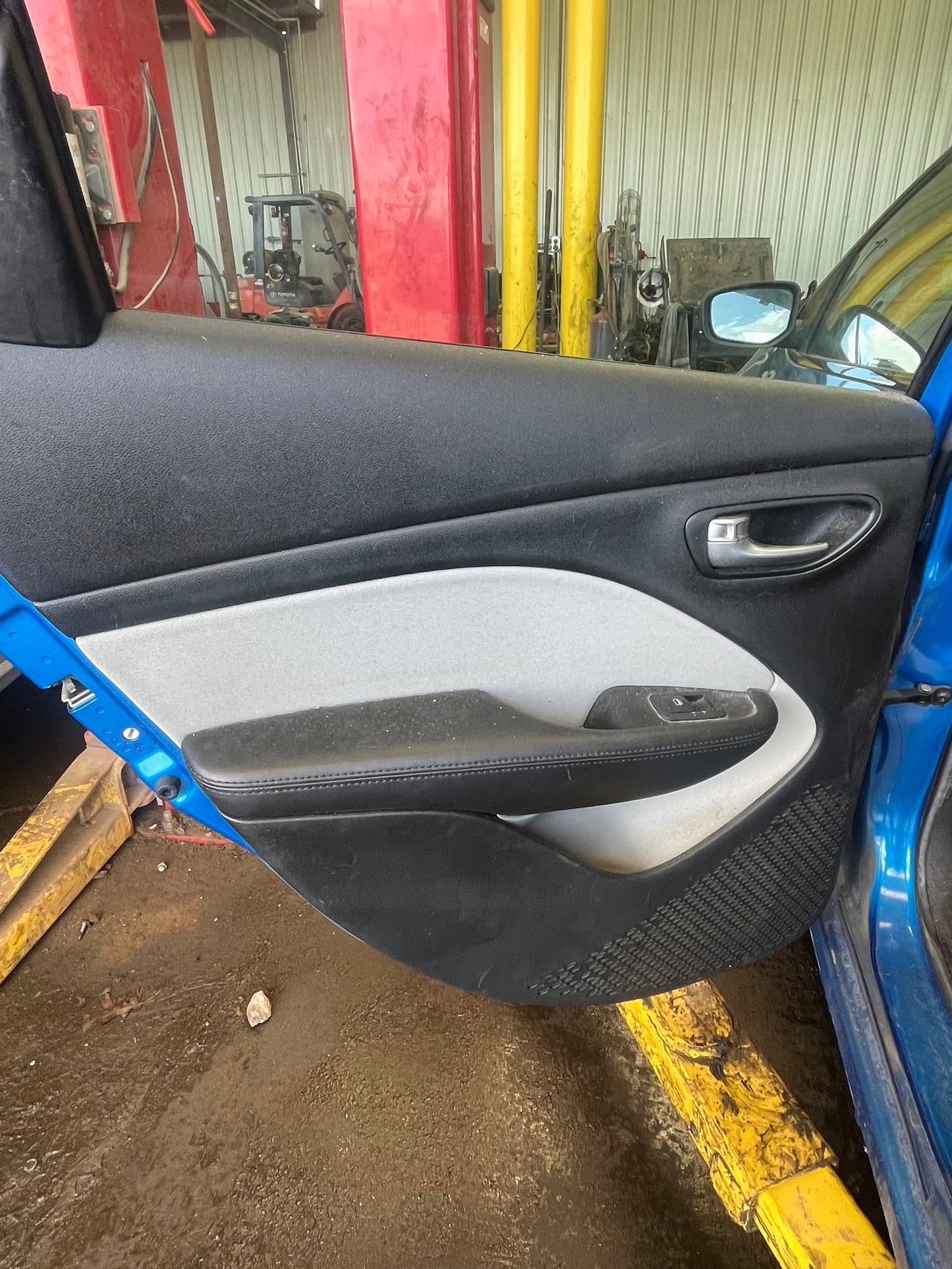 Brake Master Cylinder 2013 - 2016 Dodge Dart