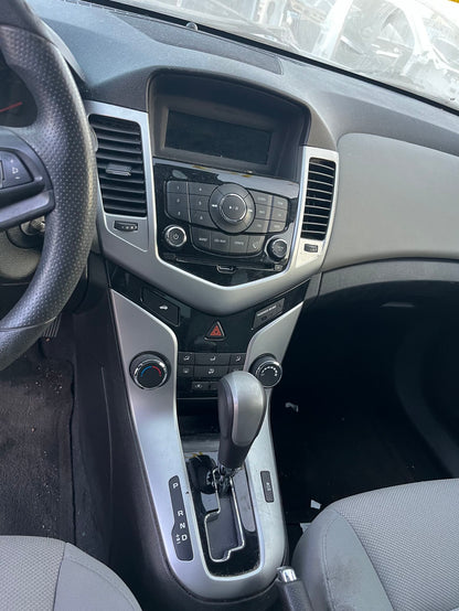 Interior Door Handle Front Passenger Side 2011 - 2015 Chevrolet Cruze