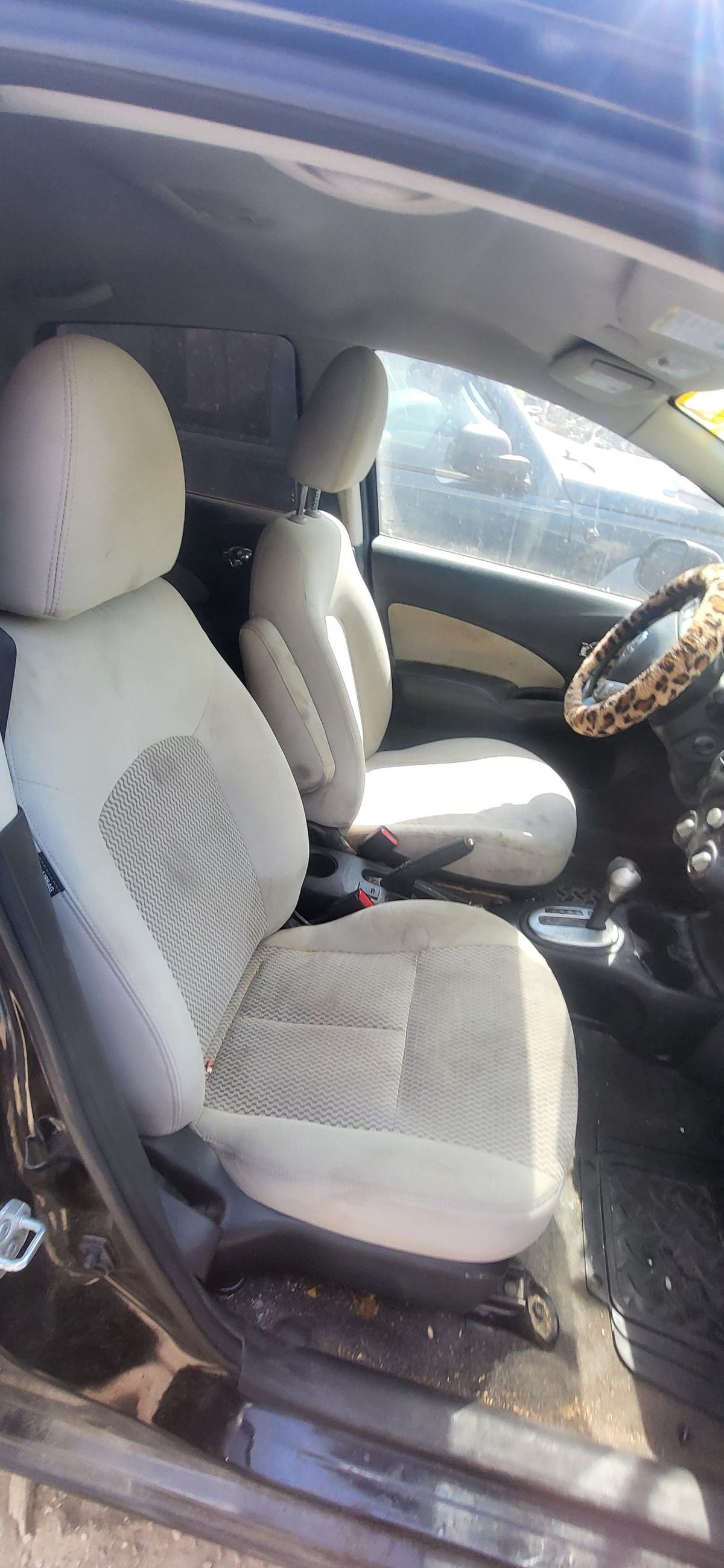 Strut Assembly Front Passenger Side 2014 - 2019 Nissan Versa Note