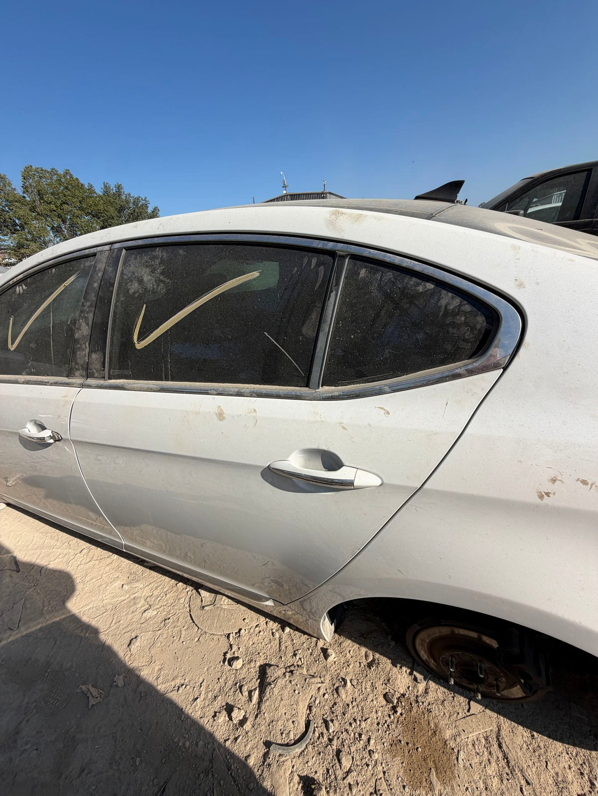 B-Pillar Trim Panel Driver Side 2014 - 2016 Kia Cadenza