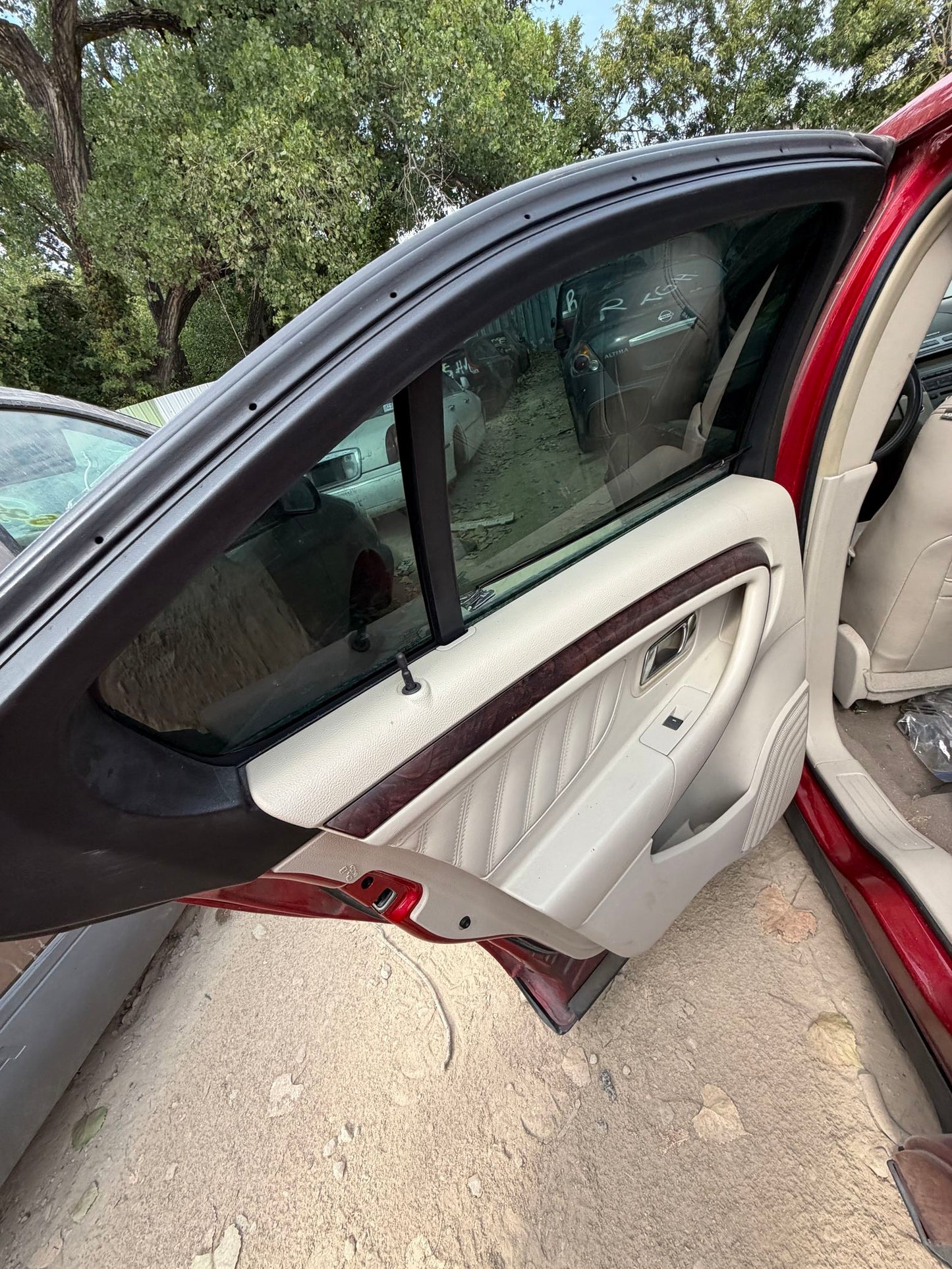 Door Vent Window Glass Rear Driver Side 2010 - 2019 Ford Taurus