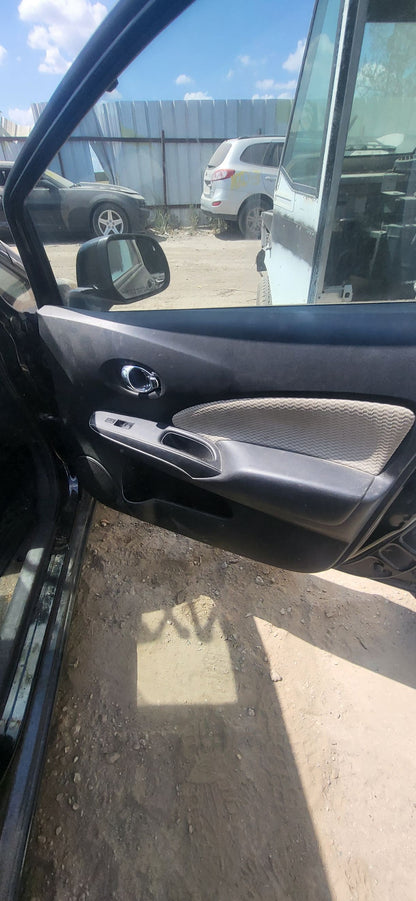 Headlight Driver Side 2014 - 2019 Nissan Versa Note