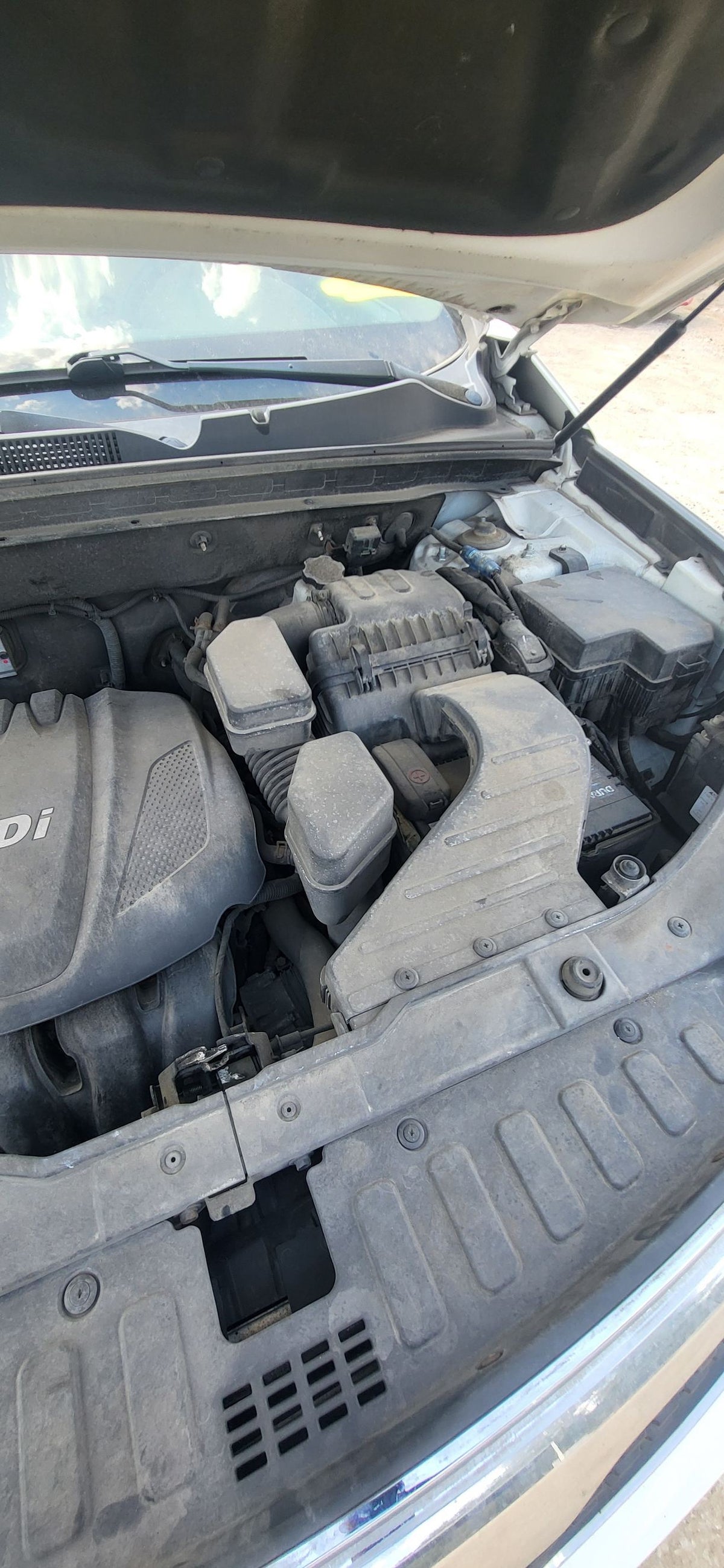 B-Pillar Trim Panel Driver Side 2011 - 2015 Kia Sorento