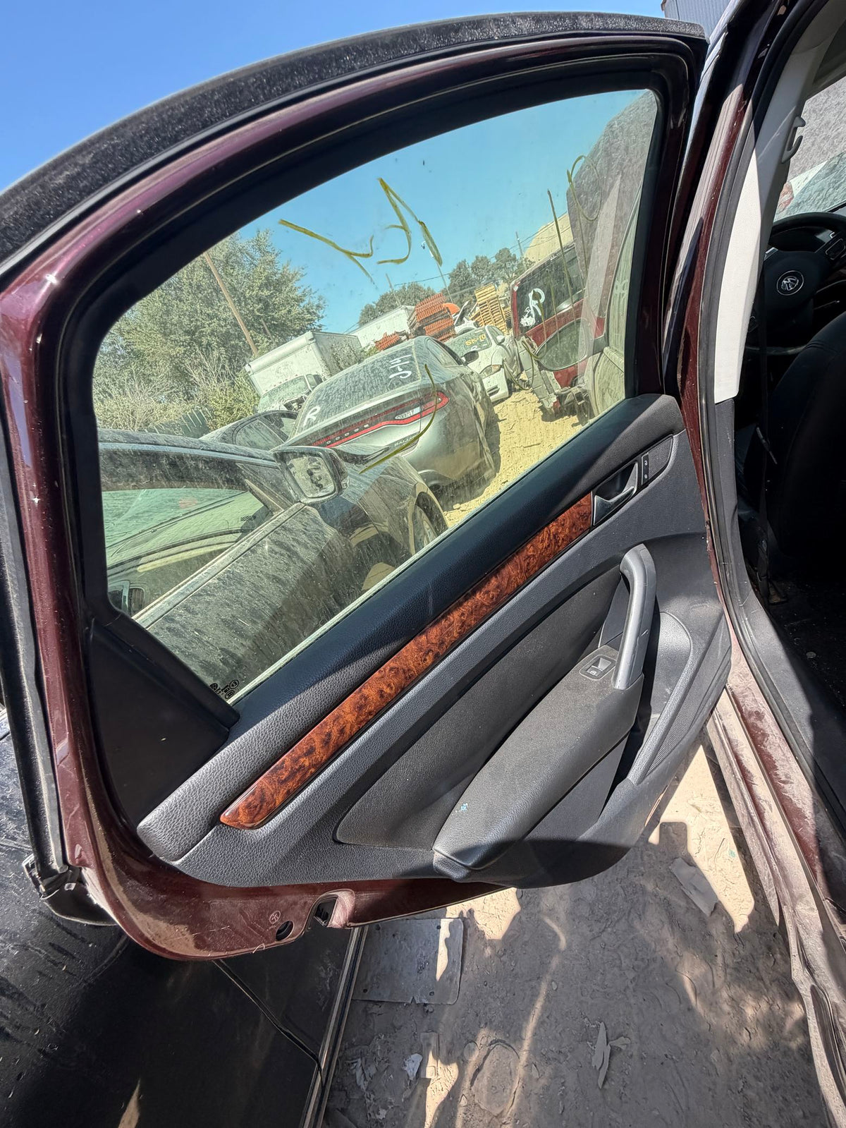 Door Latch Front Passenger Side 2012 - 2022 Volkswagen Passat