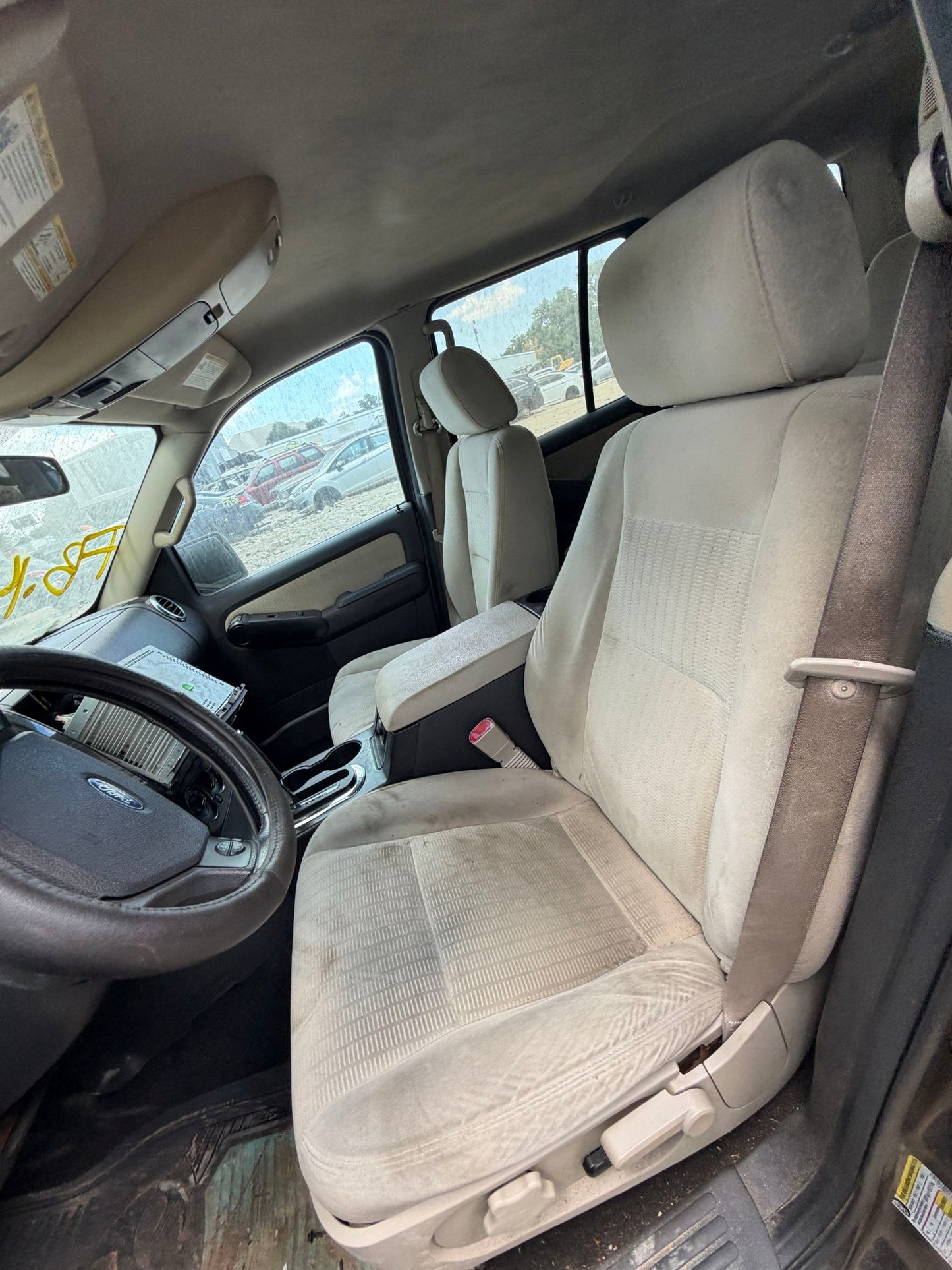 Exterior Body Molding Passenger Side 2006 - 2010 Ford Explorer