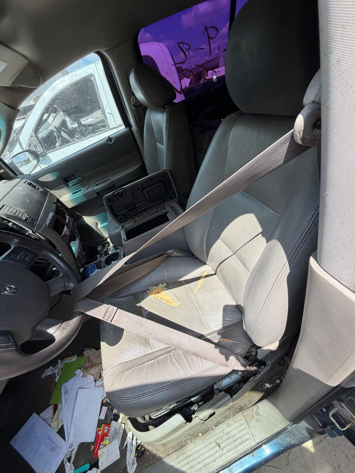 Hood 2004 - 2009 Dodge Durango