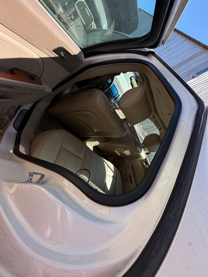 Dashboard 2005 - 2011 Cadillac STS