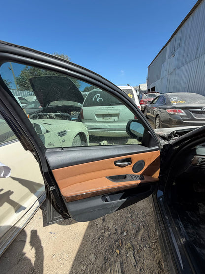 Vent Window Glass Rear Door Driver Side 2006 - 2011 BMW 3 Series