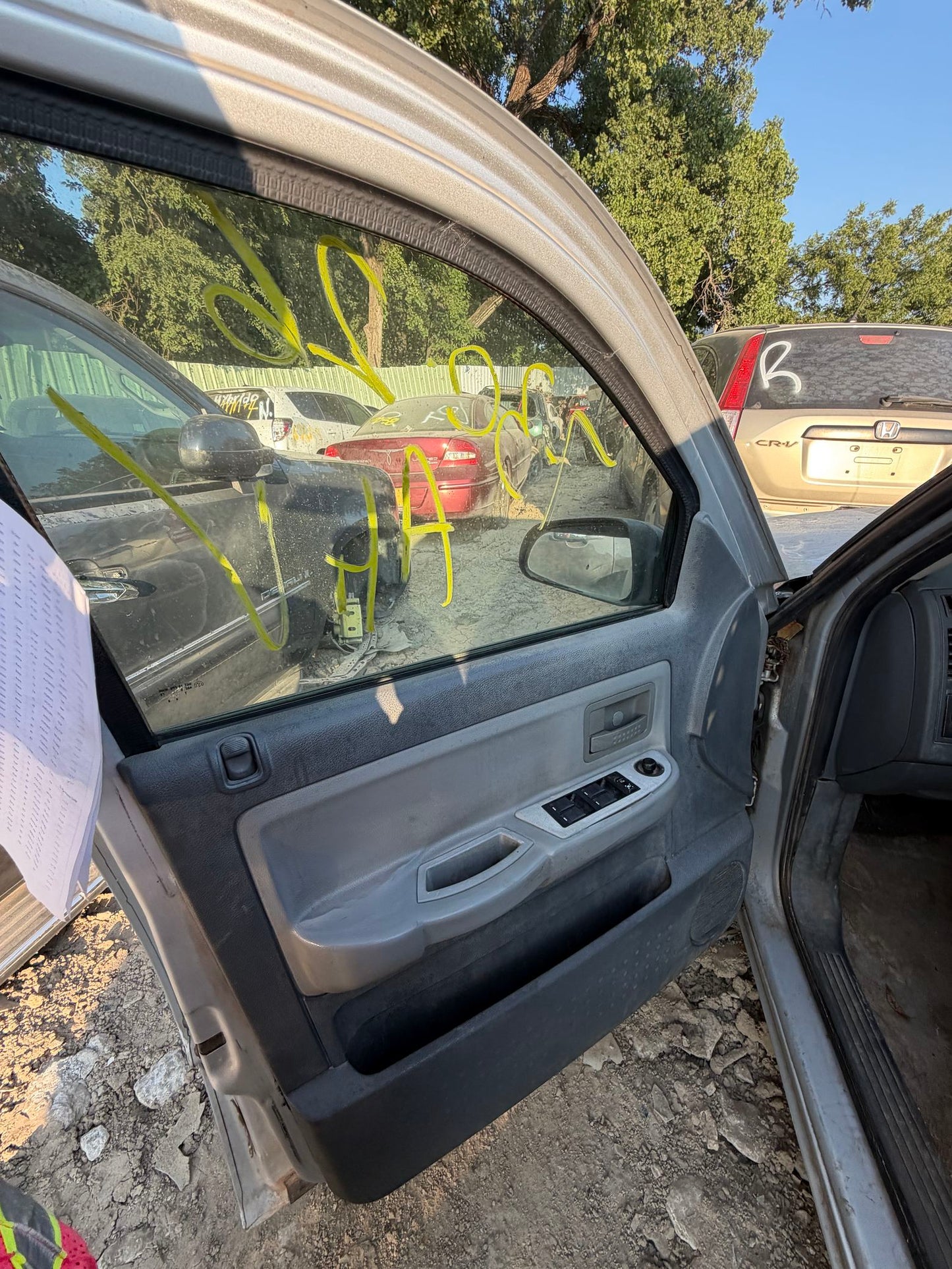 Hood 2005 - 2011 Dodge Dakota