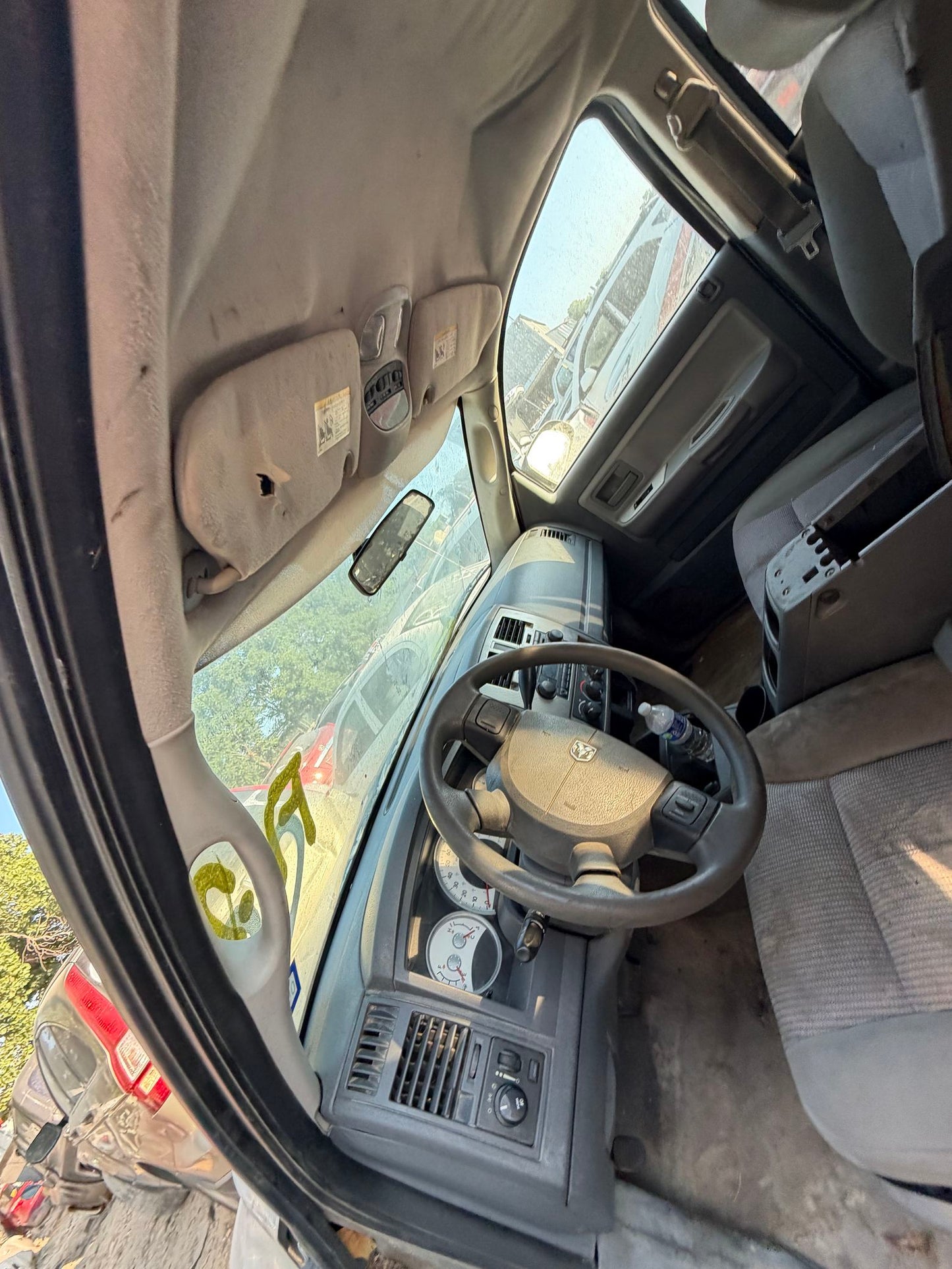Headlight Passenger Side 2005 - 2011 Dodge Dakota