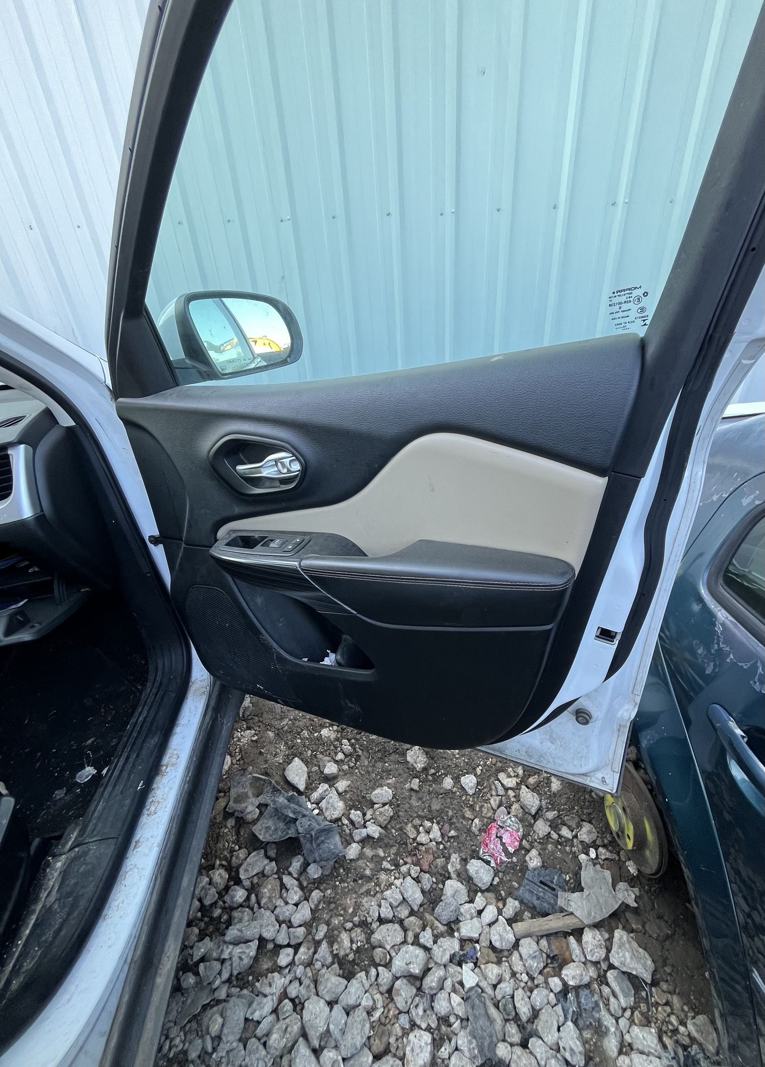 Exterior Door Handle Rear Driver Side 2014 - 2023 Jeep Cherokee