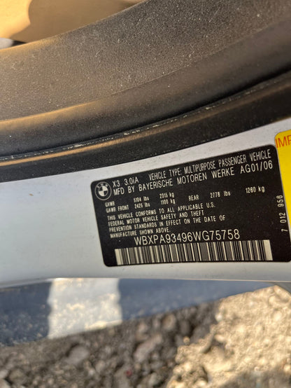 Door Window Glass Front Driver Side 2004 - 2010 BMW X3