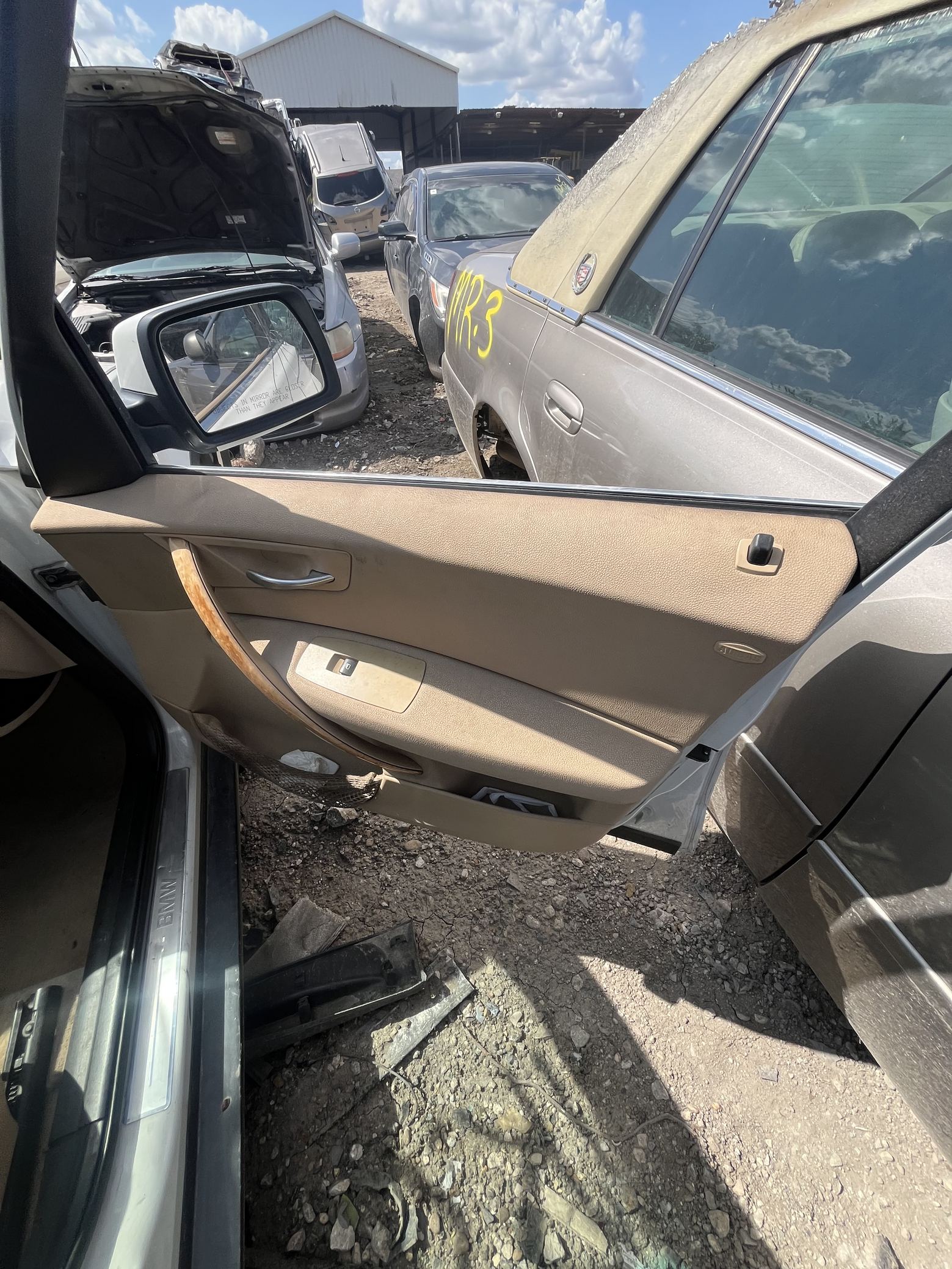 Steering Knuckle Front Driver Side 2004 - 2010 BMW X3