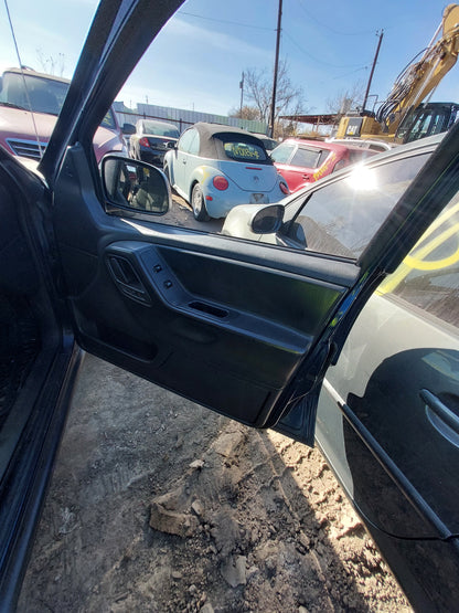 1999-2004 Jeep Grand Cherokee - Stock #: M18201