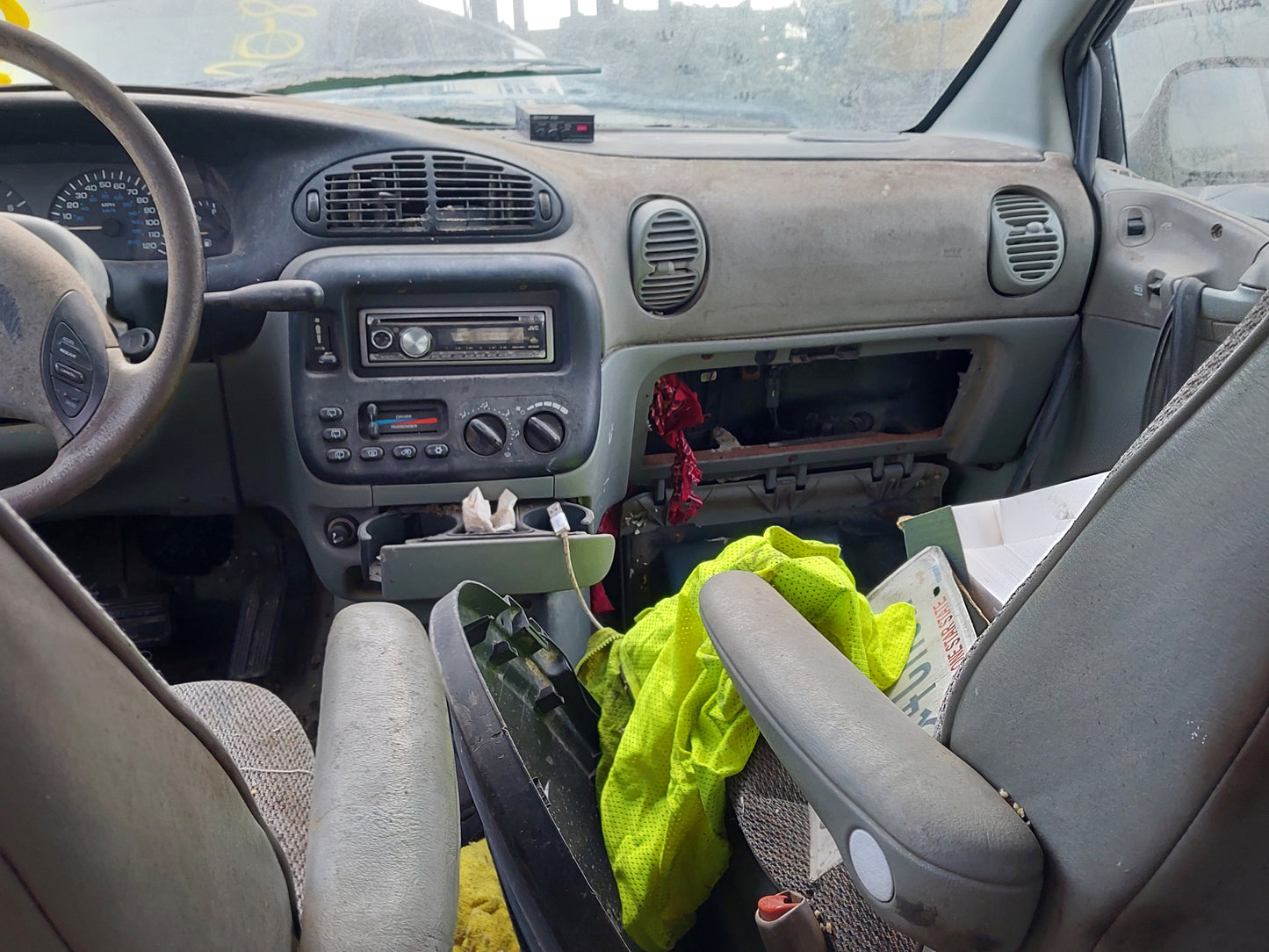 1996 - 2000 Plymouth Grand Voyager - Stock #: M18705 MP-15